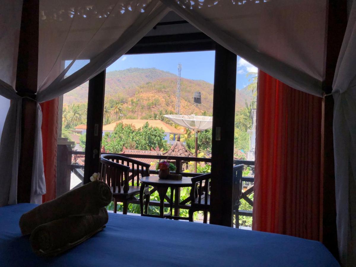 Tira Amed Homestay Bagian luar foto