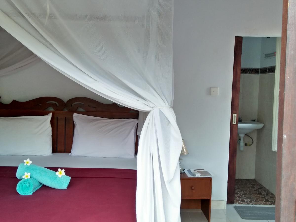Tira Amed Homestay Bagian luar foto