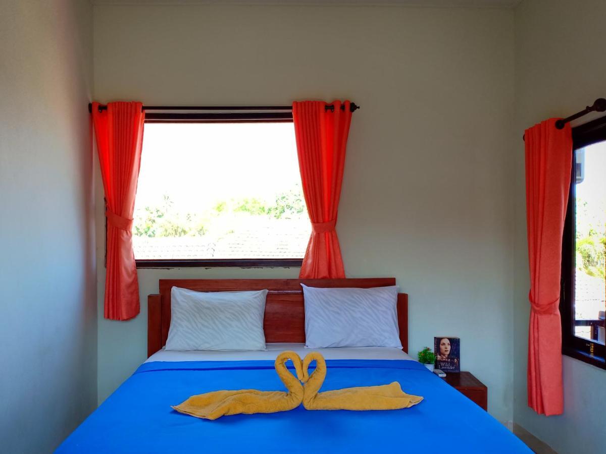 Tira Amed Homestay Bagian luar foto